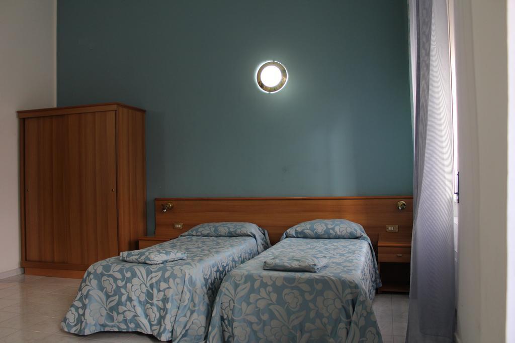 Hotel Santa Marta Поццуоли Экстерьер фото